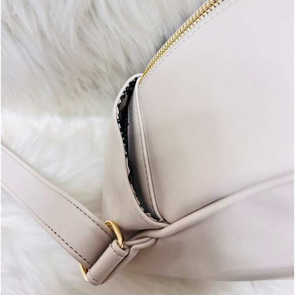 Juice Couture Backpack - Picture 5 of 5